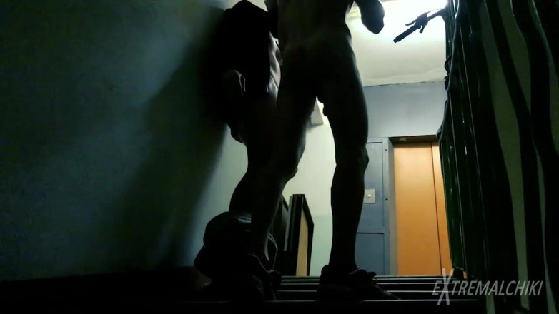 Extremalchiki: Dorm common area twink sex