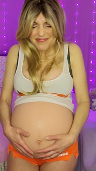 Pregnant Hooters Waitress