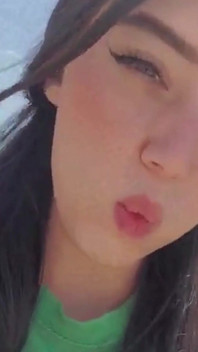 "der Nervenkitzel, an deine Wünsche nachzugeben, ist eine Symphonie, der ich nicht widerstehen kann