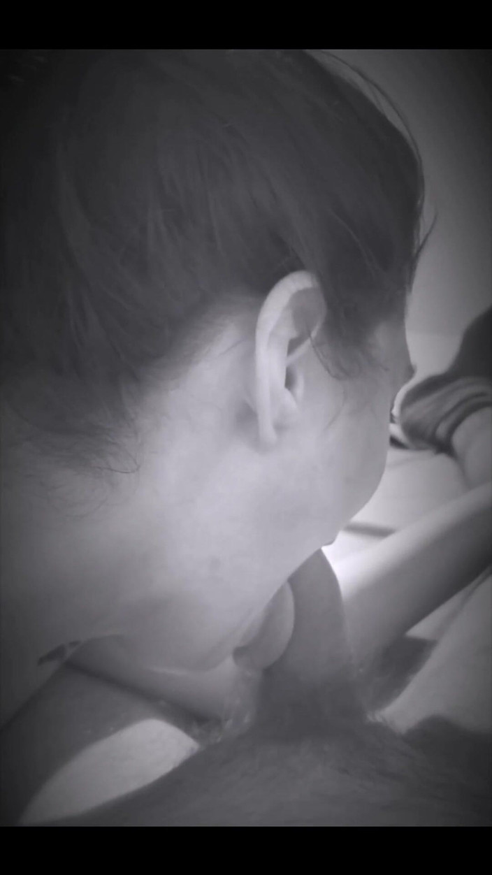 Hard & Rock cc: Можливо, повільний рух допоможе тобі побачити мій брудний язик