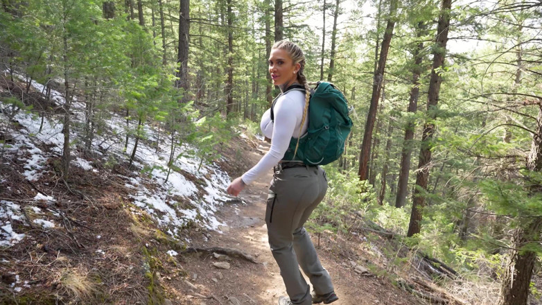 Leo Valentino: Hot Blonde Christina Savoy Fucks Stranger in the Woods