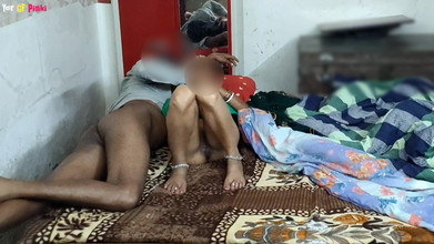 yourrajkumari: Desi echtes indisches selbstgedrehtes paar. Desi Dorf XXX Video