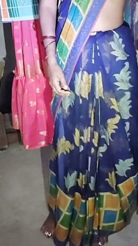 Desi Sex with Hot Sexy Girl in Saree