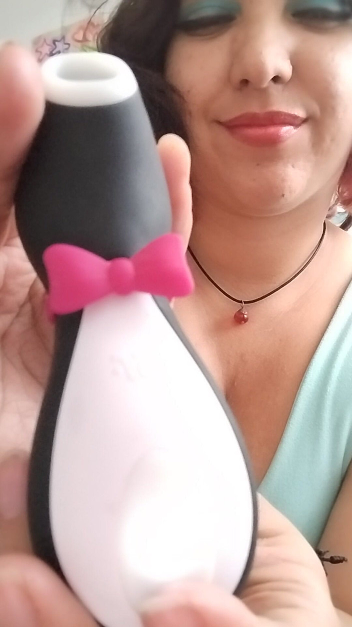 Nana Bela: Můj firts time a Satisfayer Pinguin