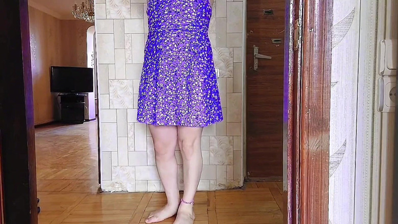 Kitty_Cross: 絹のような髪の束で遊ぶ甘いフェムボーイ