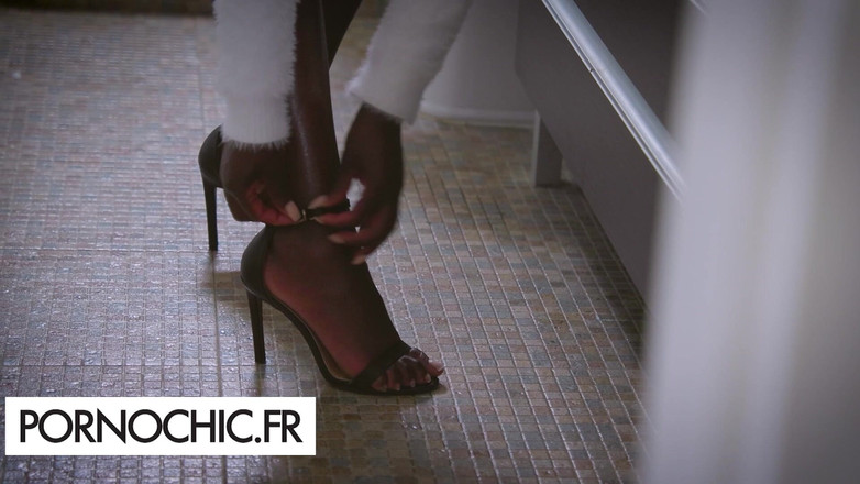 Pornochic: 트리오에 대한 욕망에 의해 유나이티드