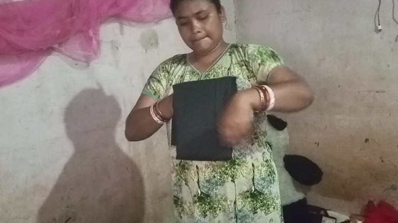 Mridulmadhu: Marito e moglie video sexy completo