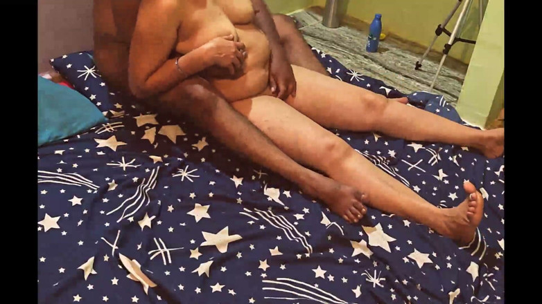 Sexy sindu: İnanılmaz Hintli kadın köyde buluyor ve onu siktim
