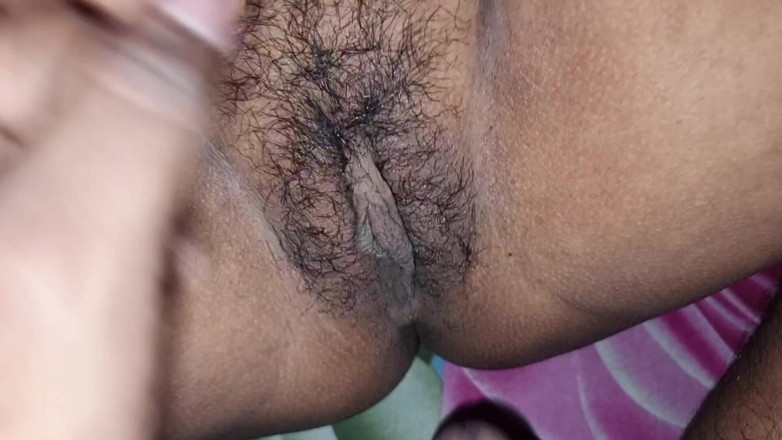 bdboygirl69: Futai dur cu o fată sexy din sat. Futai dur în...