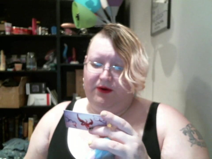 Roxxie rae page: Розпакування Wyvernsvault