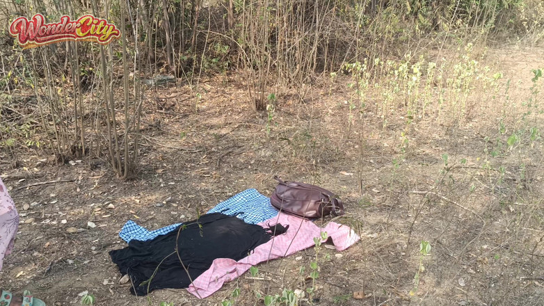 Pushpa studio: Làm tình ngoài trời tuyệt vời