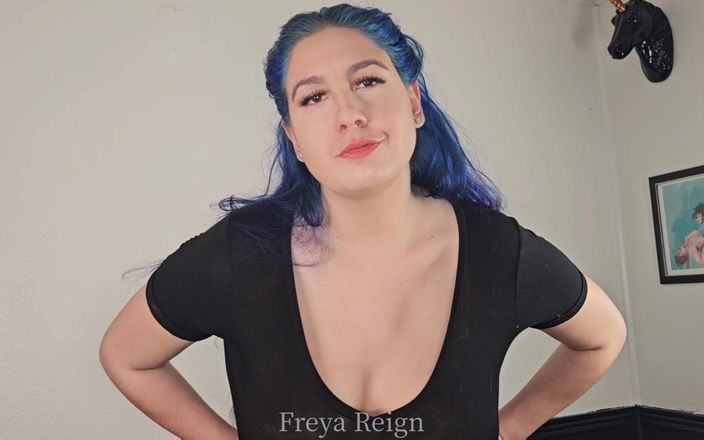 Freya Reign: 被继母肮脏的内裤抓到：为了承认、穿内衣和撸管
