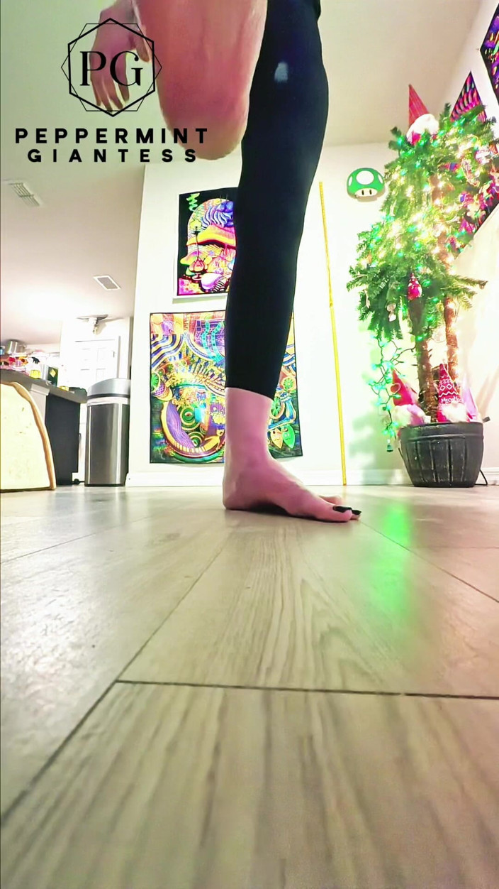 Peppermint Giantess: 67 Giantess Size 16 Barefoot Stomp Destruction in Slow Motion