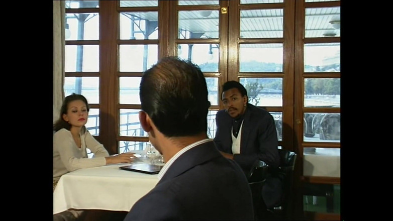 Hard Accademy: Erika och Julie pumpar dem mjölk (film)