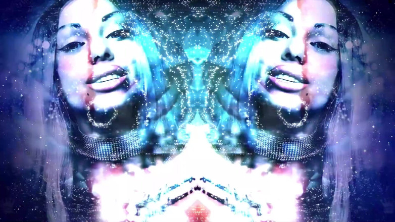 Goddess Misha Goldy: Hipmeryzująca ASMR! Wczołgam się do twojego mózgu i osiądę tam...