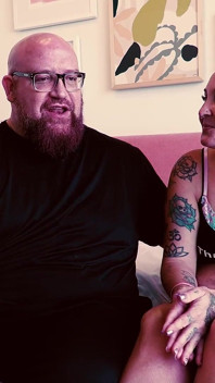 Zustimmungsvideo mit großem bär
