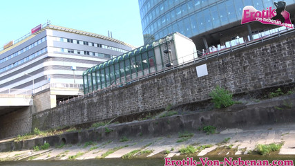 Erotik Von Nebenan: Alman Balıketli Dövmeli Sürtük Sokakta Becerdin