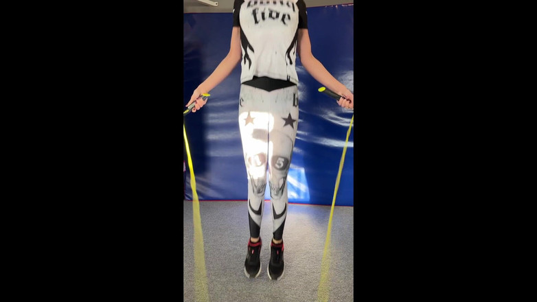 Mistress Mary: Vous serez un punching bag pour Mme Mary