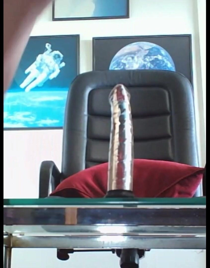 bigears: Playing with 9 Inch Glass Dildo