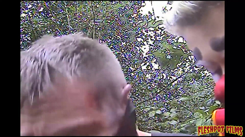 Fleshpot films: Troubit! pokud jsi nadržená