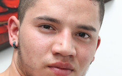 Latino boys porn: Chlapec masturbuje ve svém pokoji pozdě v noci