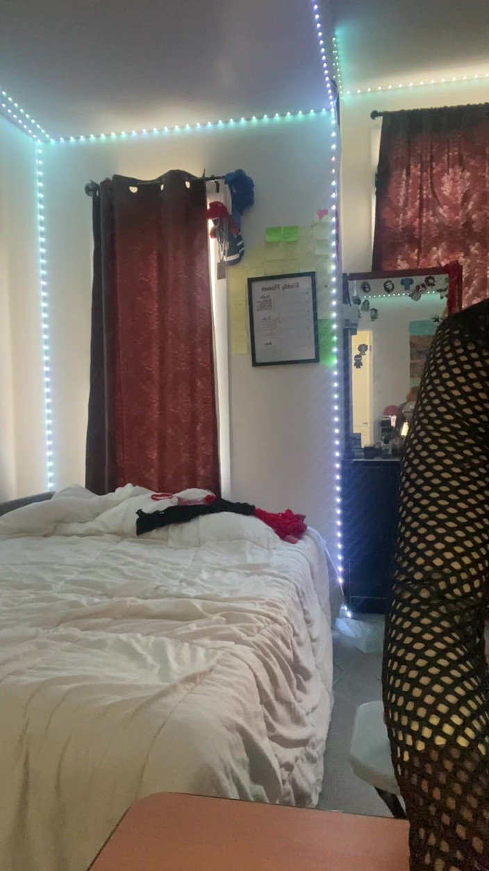 FemBoyAmi: Gorący indyjski chłopiec Fem