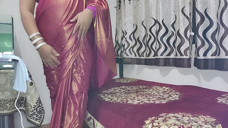 Indiansissychubby: Сперма їсть цей крем yum yum