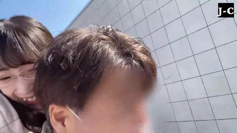 J-Cams: 쾌감 넘치는 열정과 대담한 노출은 금지된 욕망에 불을 붙인다 - a