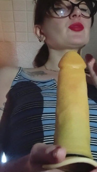 Mẹ kế dạy giật
