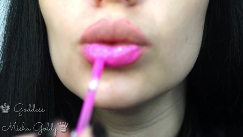 Goddess Misha Goldy: Sborro per la mia grande seduzione viola e grande fumo...