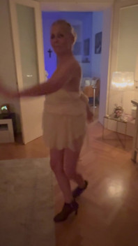 Nachbarn Meinen Arsch Gezeigt