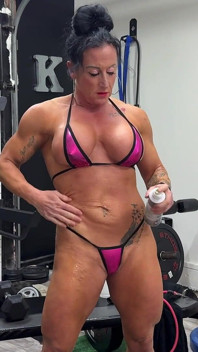 Duplo bip, pec bounce, mais musculoso Kandys Ultimate Muscle Fantasy JOI