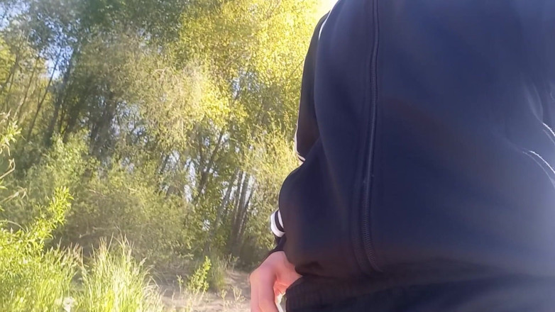 Jon Arteen: Quem vai ver esse gêmeo em um adidas de preto...