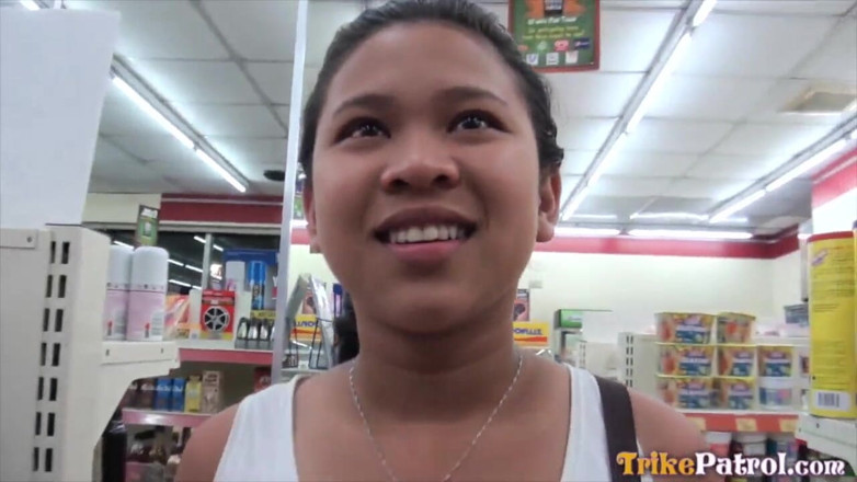 Trike Patrol - Tuk Tuk Patrol: Filipina intenta sexo anal en película