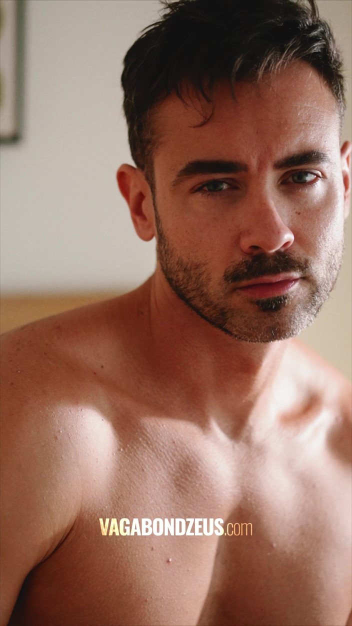 VagabondZeus - Erotic Filmmaker: Jerk off Session with Big Cum Fountain