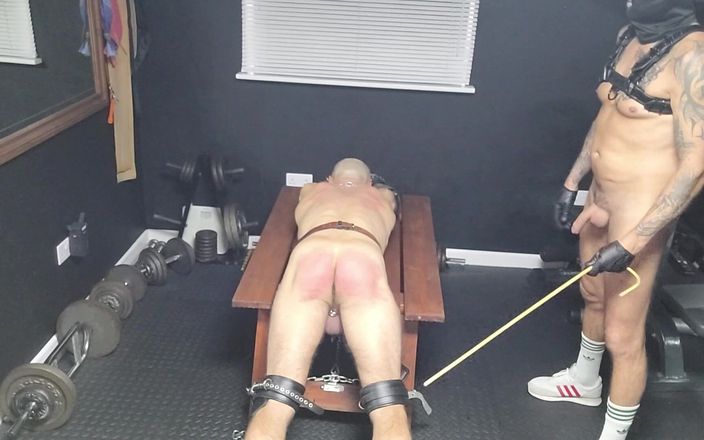 Sexydick: Trénink zralého muže část 1