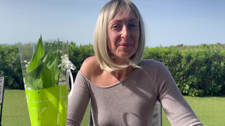 Video Porno One: लीना, टूर्स से 40 वर्षीय एमआईएलए!