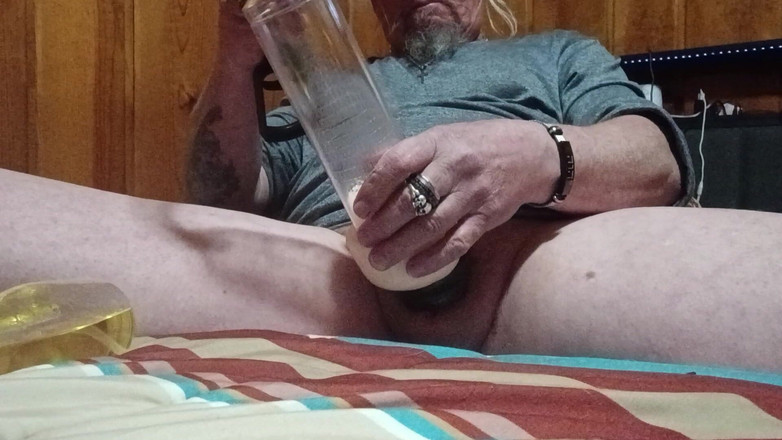 Cum dz nutx: Máy rung cu và máy bơm âm hộ mới