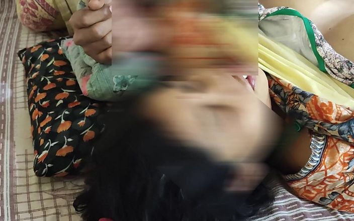 Sakshi Raniii: Mama vitregă indiană Pregnent și-a futut pizda fiului vitreg nebun în dormitor