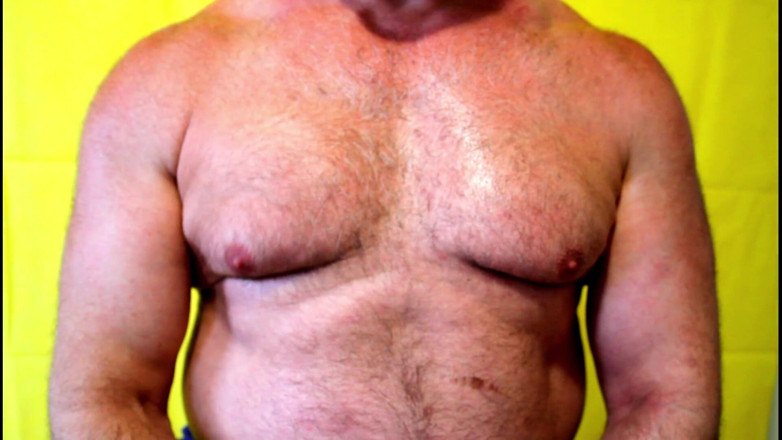 Gaybear1966: Grande pancia orso gay passo papà fusto muscoloso orso rimbalza....