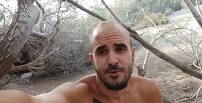 Tôi sục cu với một số trợ giúp từ xa