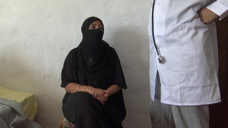 Souzan Halabi: Persetubuhan anal istri mesir arab
