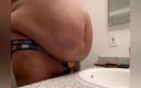 Blk hole: Cabeza y vientre afeitados