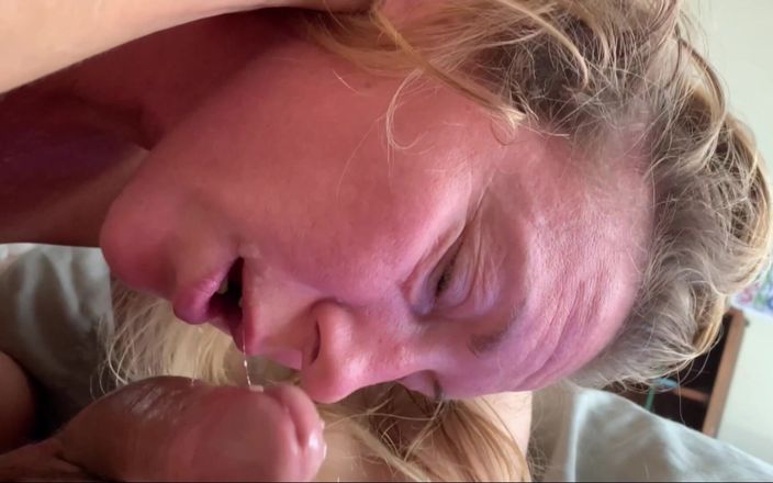 Farmers Wifey: Nữ hoàng đút sâu vào cổ họng nghẹn