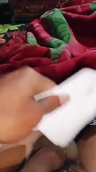 Bangla Deshi Teen Gaysex. Velký penis Top šukání jeho kamarádky do zadku a stříkání dovnitř, velký kus čůrák boysex, šukání asijského twinku do zadku,