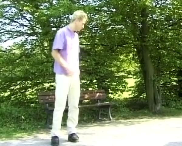 Deutsche Madchen: Busty German Woman Showing Her Moves Outdoors