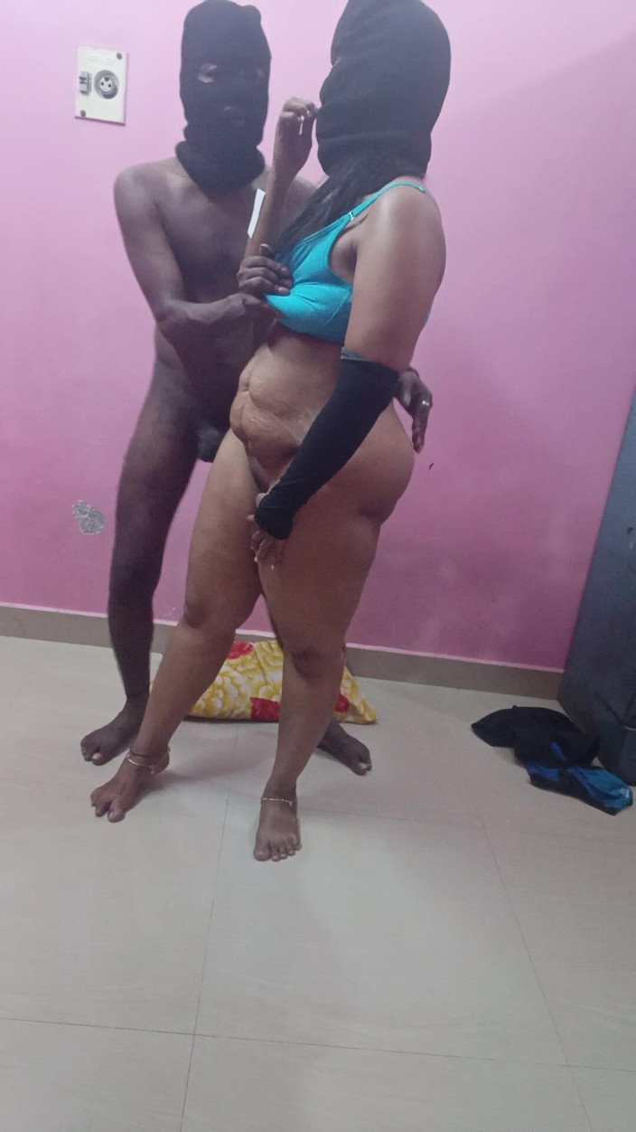 Reshmahotever: Isteri Tamil kongkek berdiri 69