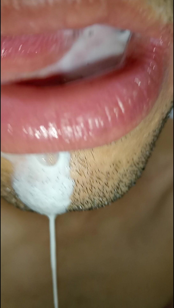 Rey rey: Komm in meinen mund, spiele mit deinem sperma und schlucke...
