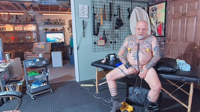 City hog: Ed hård messin med Rover 4 min
