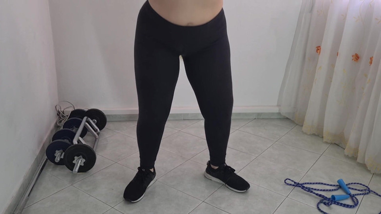 Alice H: Oben-ohne-training